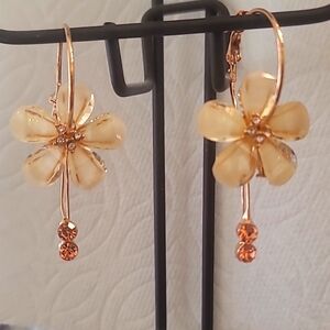 Never worn gold fashion floral earrings